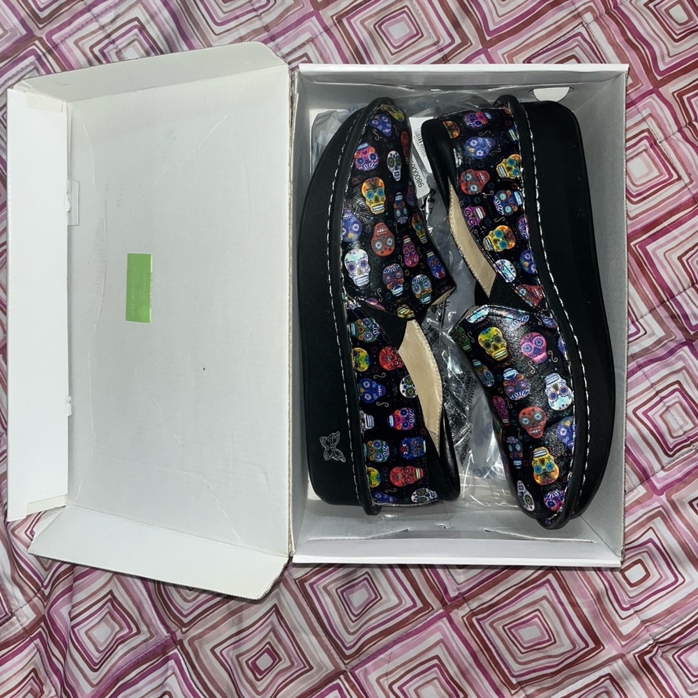 SOLD Alegria Debra Sugar Skulls